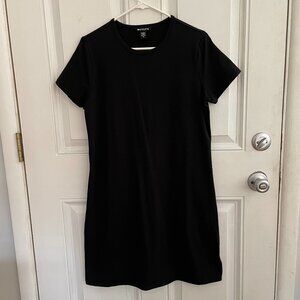Athleta Essential tee dress, black M